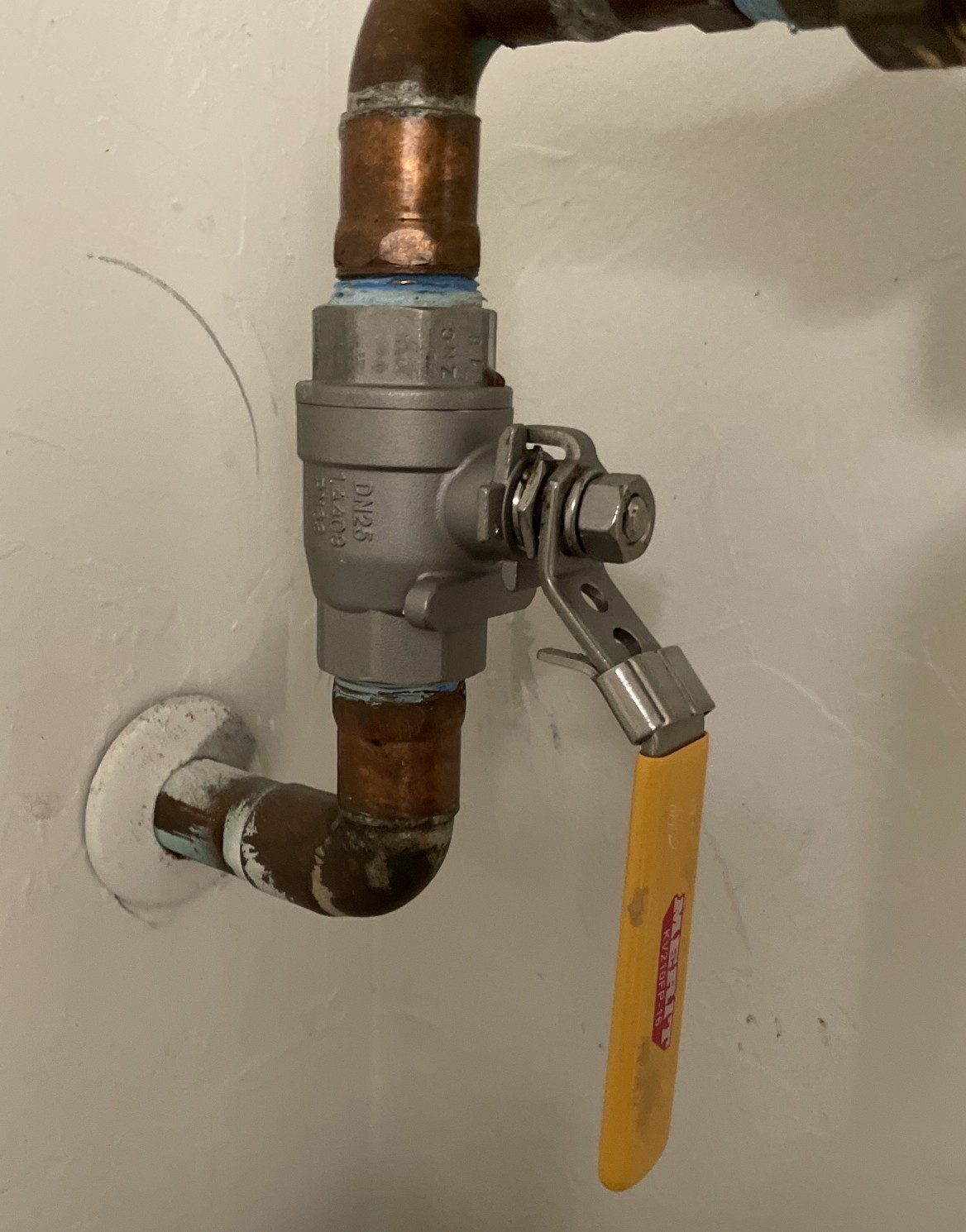 Good ball valve in ON position
